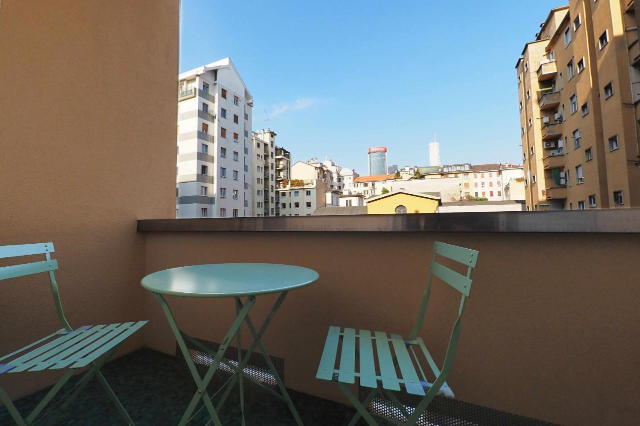 Mba24 Charming Suite Close To Metro Fieracitylife 米兰 外观 照片